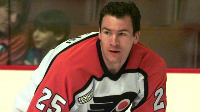 In what is still the longest game since the 1930s, Keith Primeau, then of the Philadelphia Flyers, scored in 2000 at 12:01 of the 5th overtime in Game 4 of the Eastern Conference semifinals against the Pittsburgh Penguins. (AP/Chris Gardner)