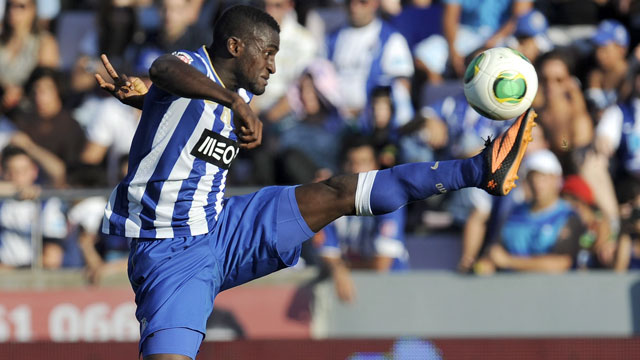 F.C. Porto’s Jackson Martínez is a sniper – plain and simple. The Colombian international has scored everywhere has gone, including at home, in Mexico and in Portugal, where he has appeared in 34 contests and has hit the back of the net 30 times (AP/Paulo Duarte)