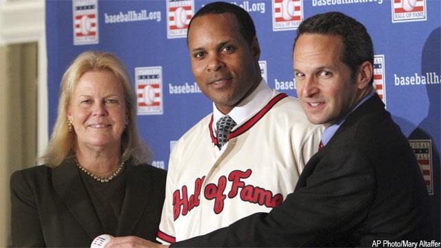 Larry Raskin Baseball Larkin welcomed into Baseball Hall of Fame