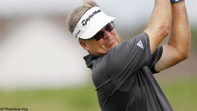 Perry sets 36-hole record on Champions Tour
