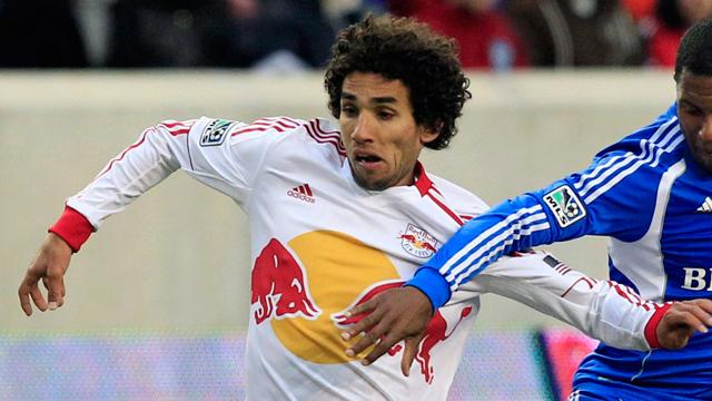 Red Bulls trade Ballouchy to Earthquakes