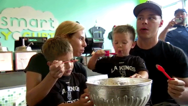 Watch Dustin Brown's sons enjoy chocolate milk in the Stanley Cup 