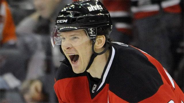 NHL free agency: Patrik Elias re-signs with the New Jersey Devils