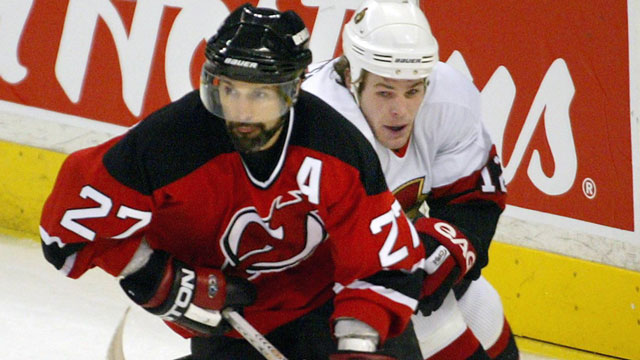 Scott Niedermayer interrupted Lidstrom’s reign in the mid 2000s as he parlayed a tremendous campaign with the New Jersey Devils into the Norris Trophy in 2003-04. (CP/Ryan Remiorz)