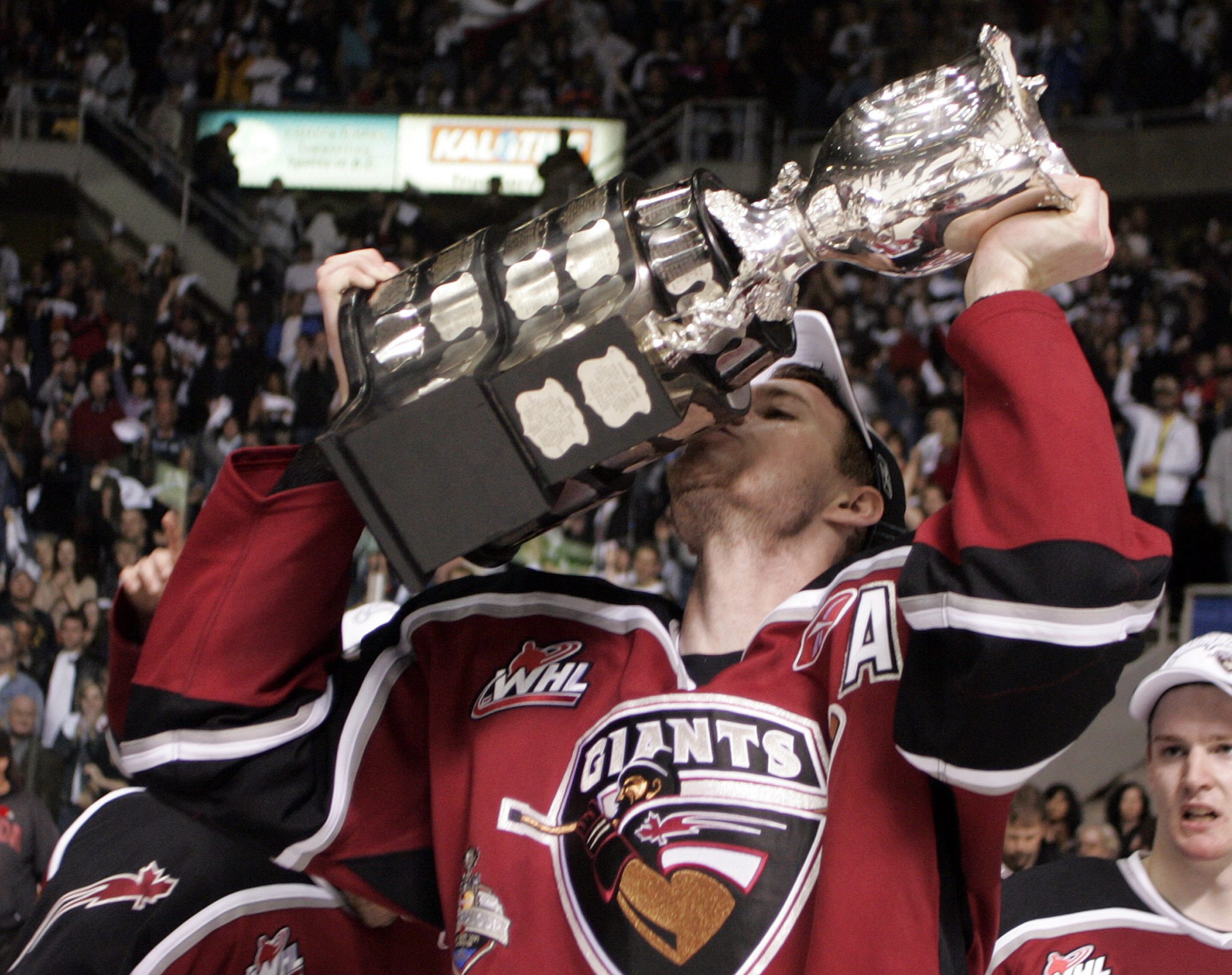 Cody Franson and the Vancouver Giants ended the run of three host champions in four years back in 2007. (CP/Richard Lam)