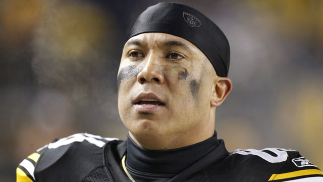 Retired receiver Hines Ward returned a kick and was joined by fellow Pittsburgh Steeler Brett Keisel in the Batman movie “Dark Knight Rises” (AP/Gene J. Puskar)