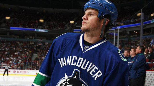 Vancouver Canucks stars angry over re-sale of Kevin Bieksa charity game  tickets
