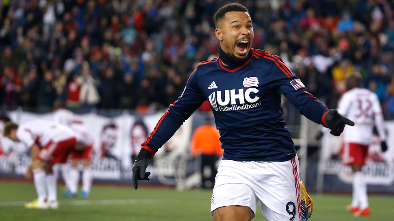 Charlie-Davies-New-England-Revolution