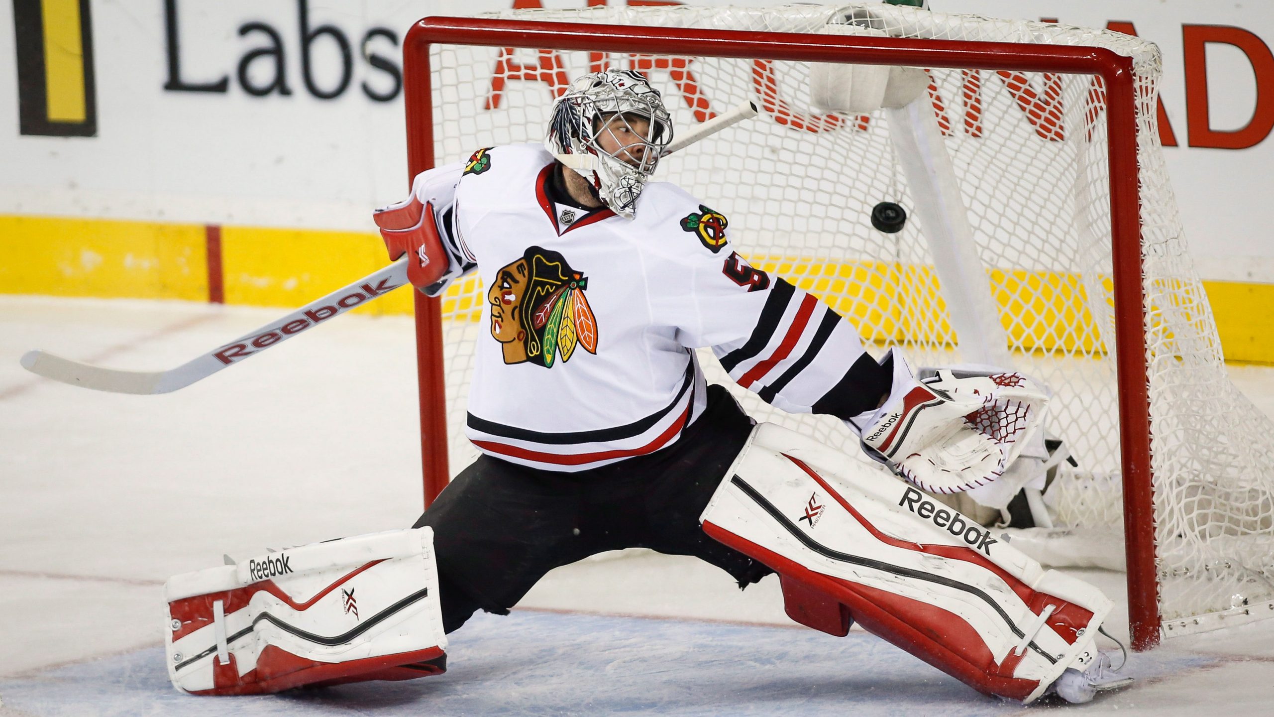 Corey-Crawford,-concert,-Chicago-Blackhawks