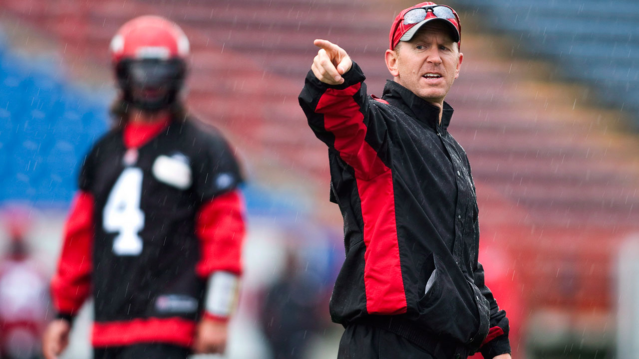 Stampeders coach Dave Dickenson released from COVID-19 protocol