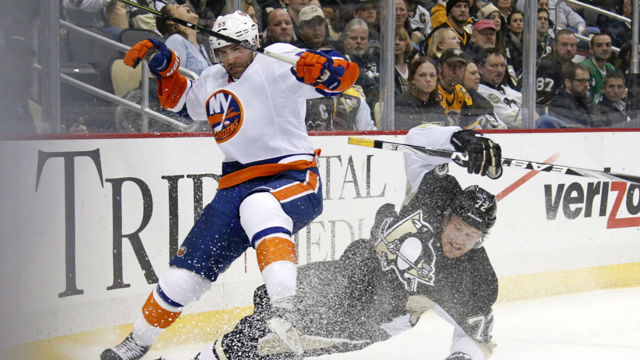 Islanders place Boychuk, Visnovsky on IR