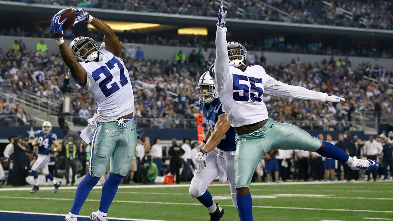 Cowboys blow out Colts to end playoff drought