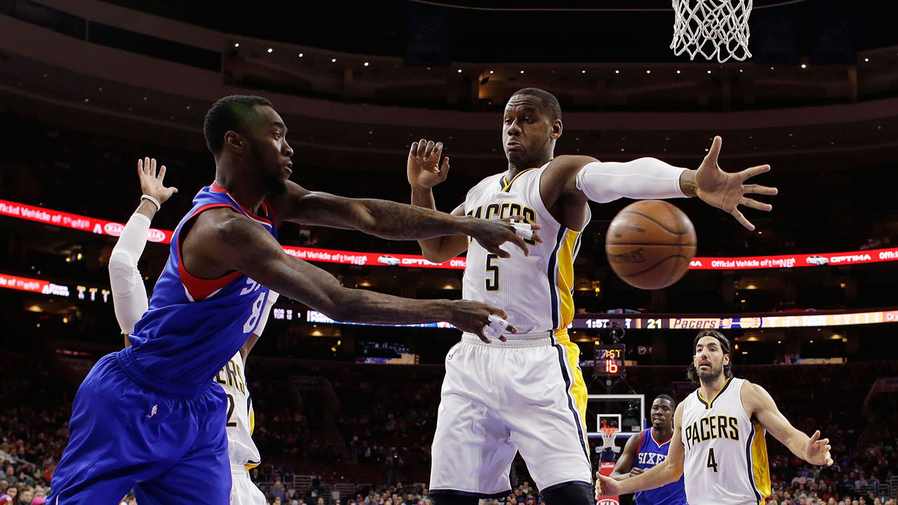 Wroten scores 20, lifts 76ers to win over Pacers