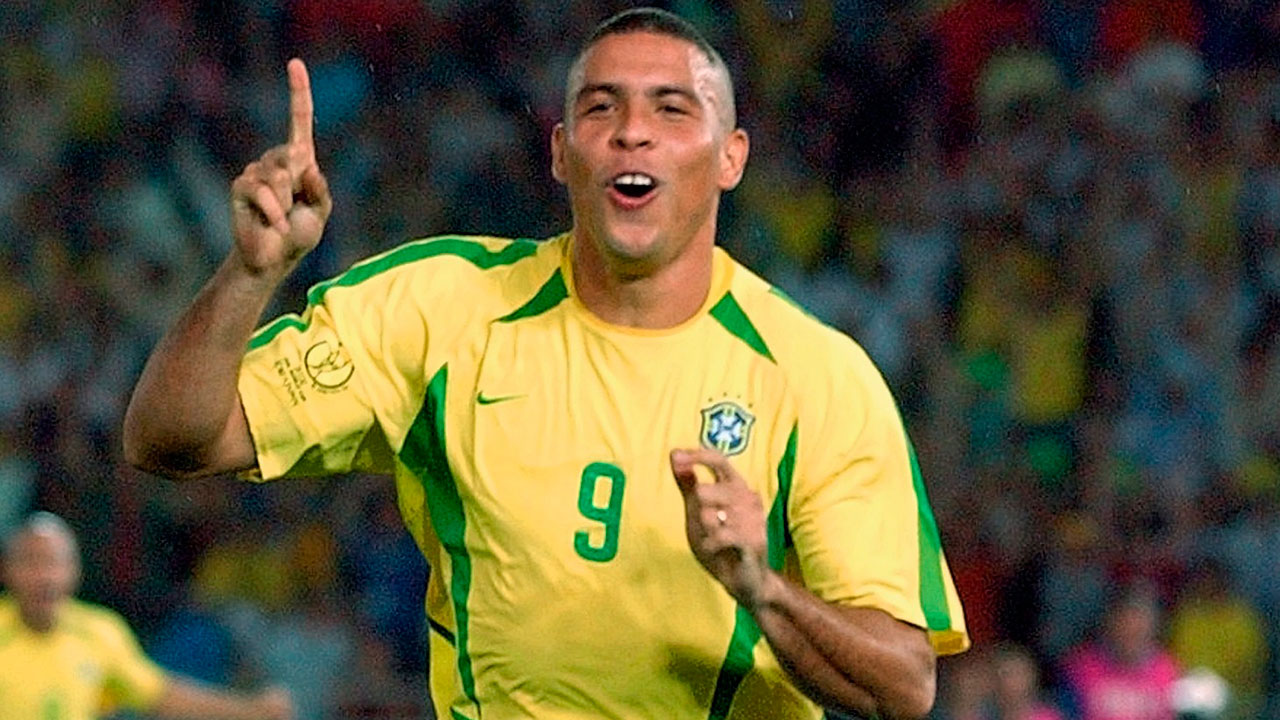 Brazil Great Ronaldo Hopes To Leave Hospital On Monday Sportsnet Ca