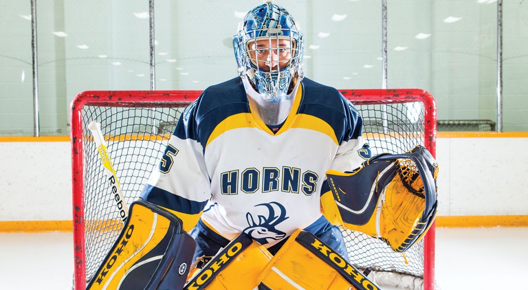 CIS hockey team shaving heads to support goalie