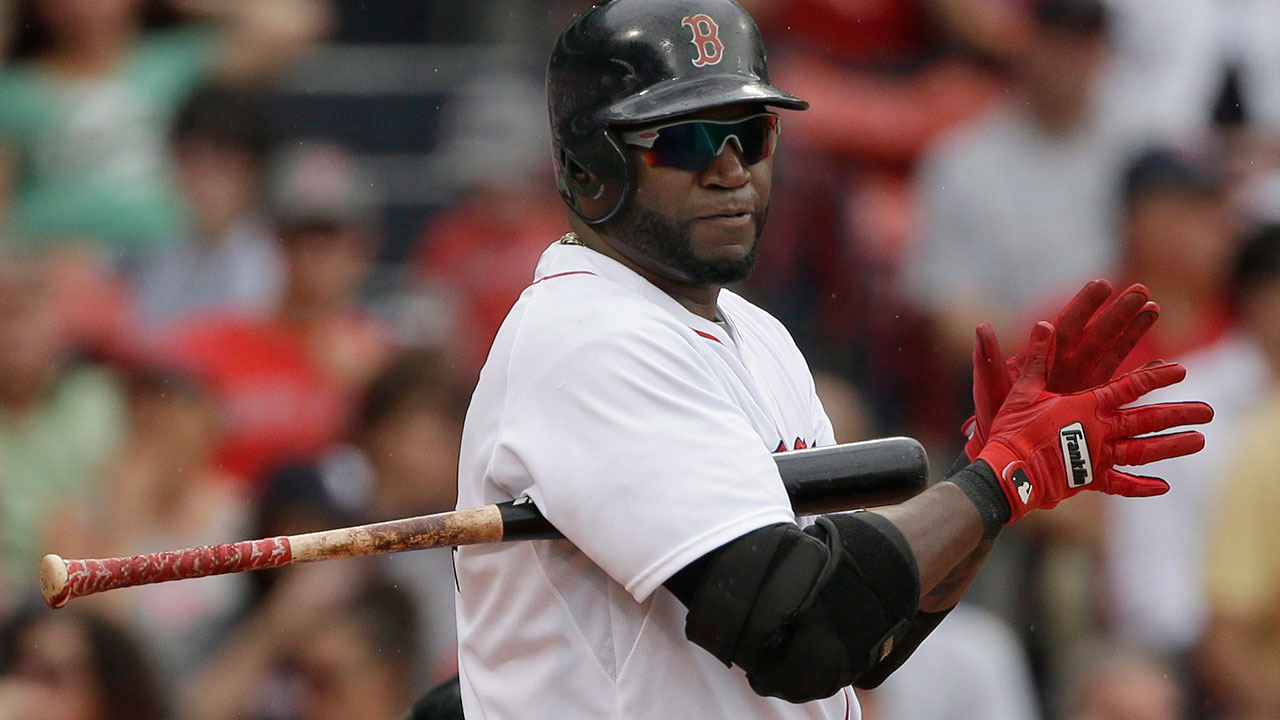 Ortiz at 1st in Fenway for 1st time since 2005
