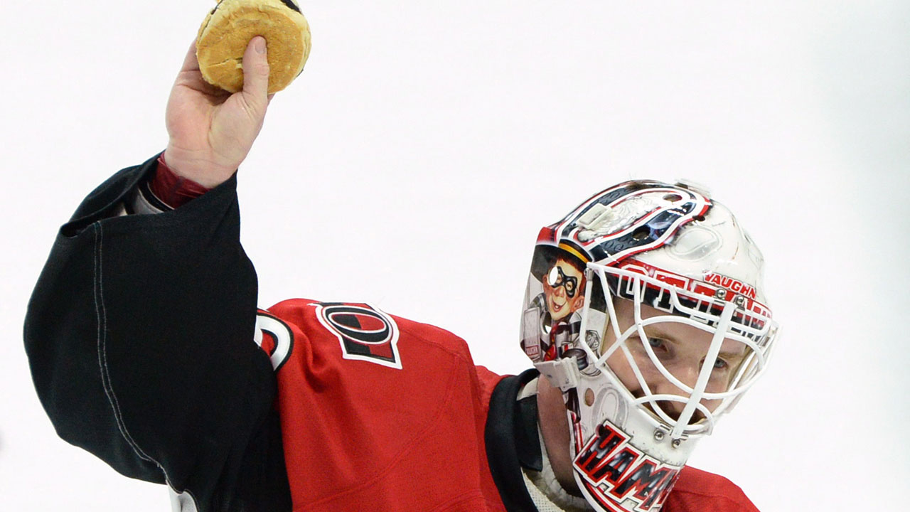 Dangle Why hockey fans throw stuff on the ice