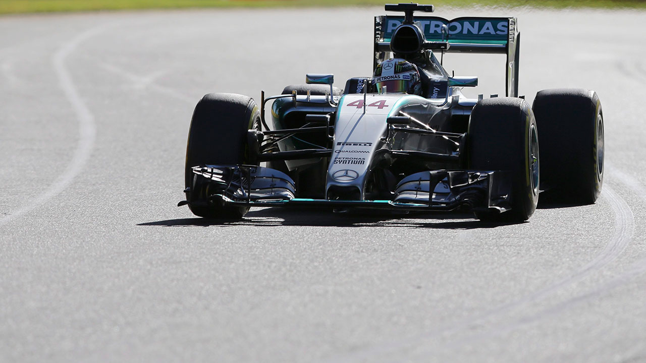 Lewis-Hamilton;-Formula-1