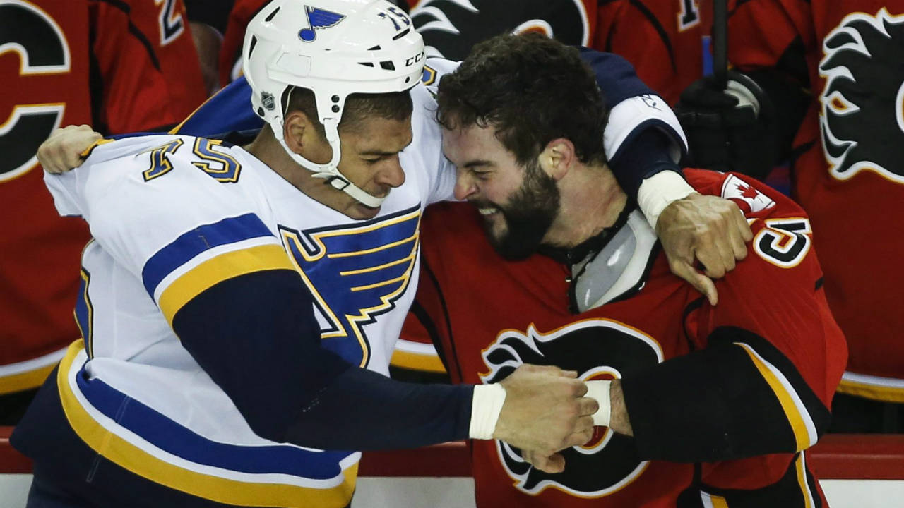 Ryan-Reaves-Brandon-Bollig