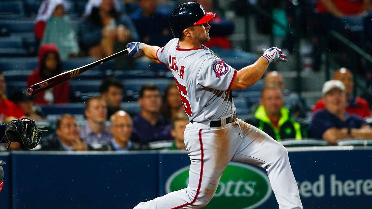 Nats overcome 8-run deficit on Uggla's HR in 9th