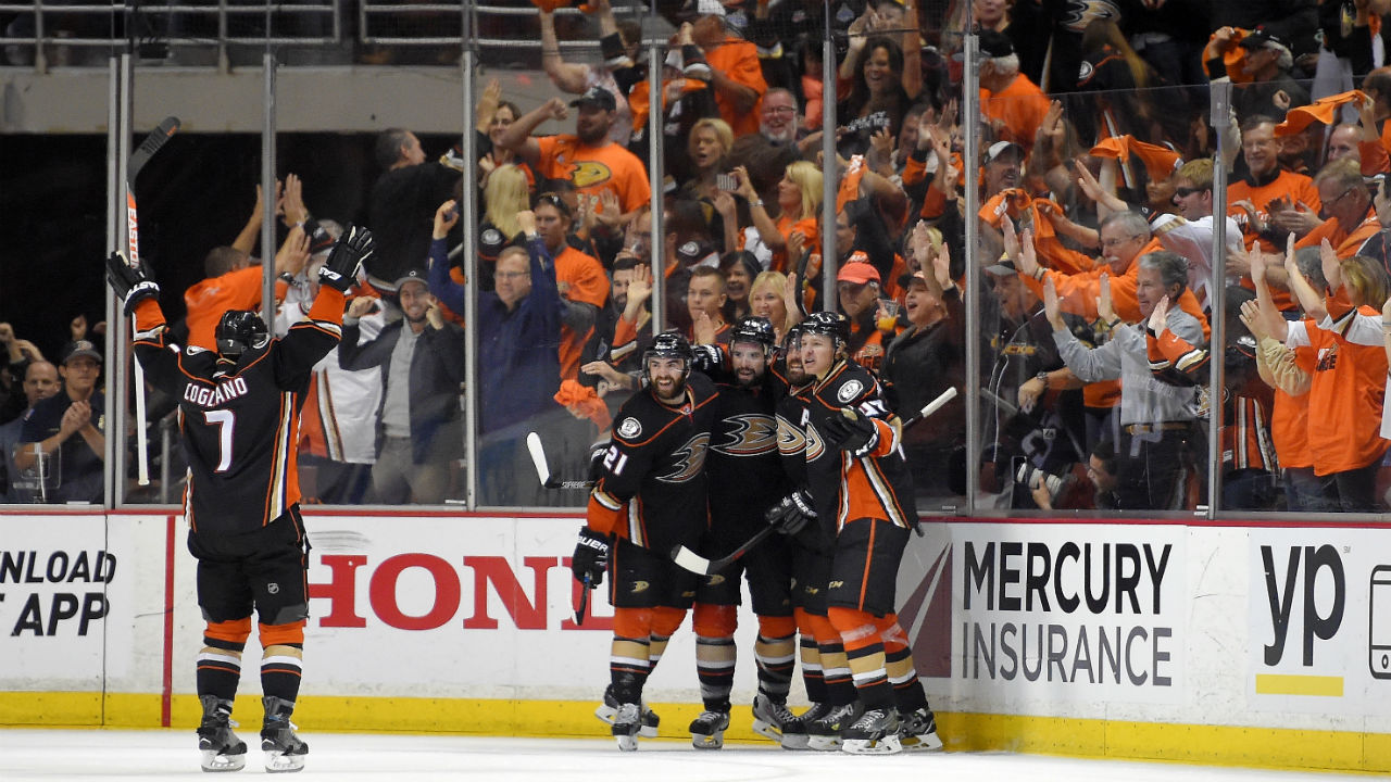 Ducks vs. Blackhawks a battle of great depth