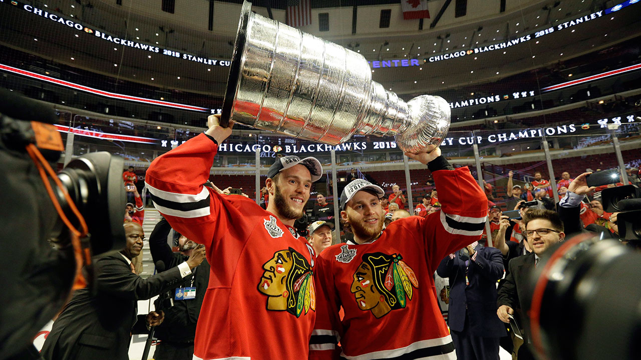 NWT New NHL Chicago Blackhawks 2015 Stanley Cup Champions