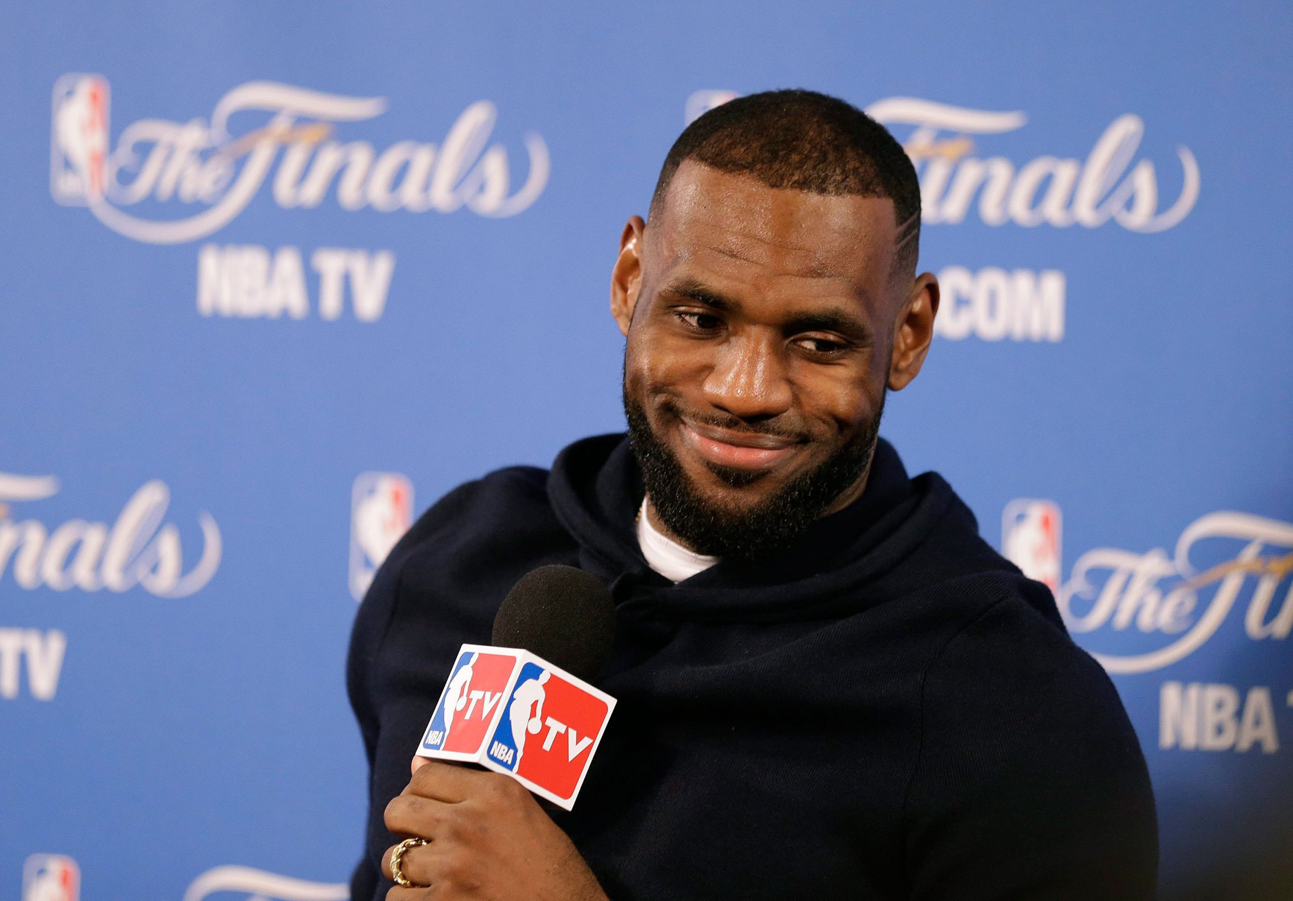 NBA;-LeBron-James;-Cleveland-Cavaliers