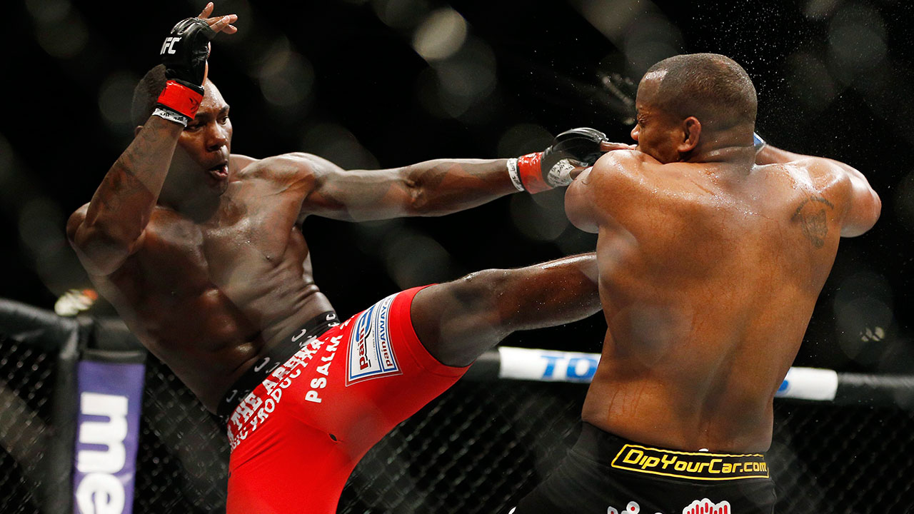 видео боя джонсон. джонсон бои без правил. деметриус джонсон бой. видео боя джонсон. деметриус джонсон рычаг локтя.