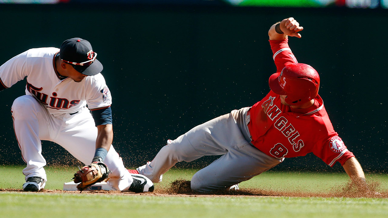 Taylor-Featherston;-Los-Angeles-Angels;-Minnesota-Twins;-MLB