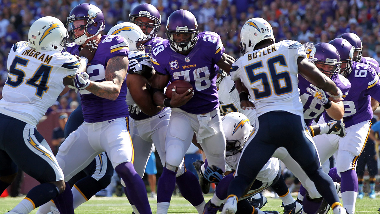 Adrian-Peterson;-Minnesota-Vikings;-NFL;-San-Diego-Chargers