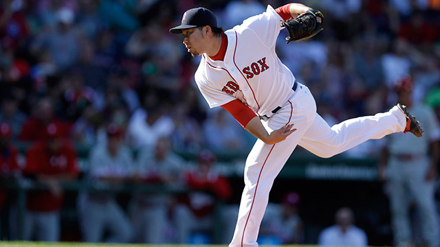 Junichi-Tazawa;-Boston-Red-Sox;-MLB