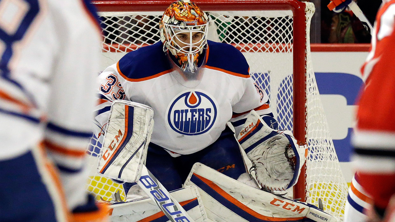 NHL not ruling out bigger nets in the future