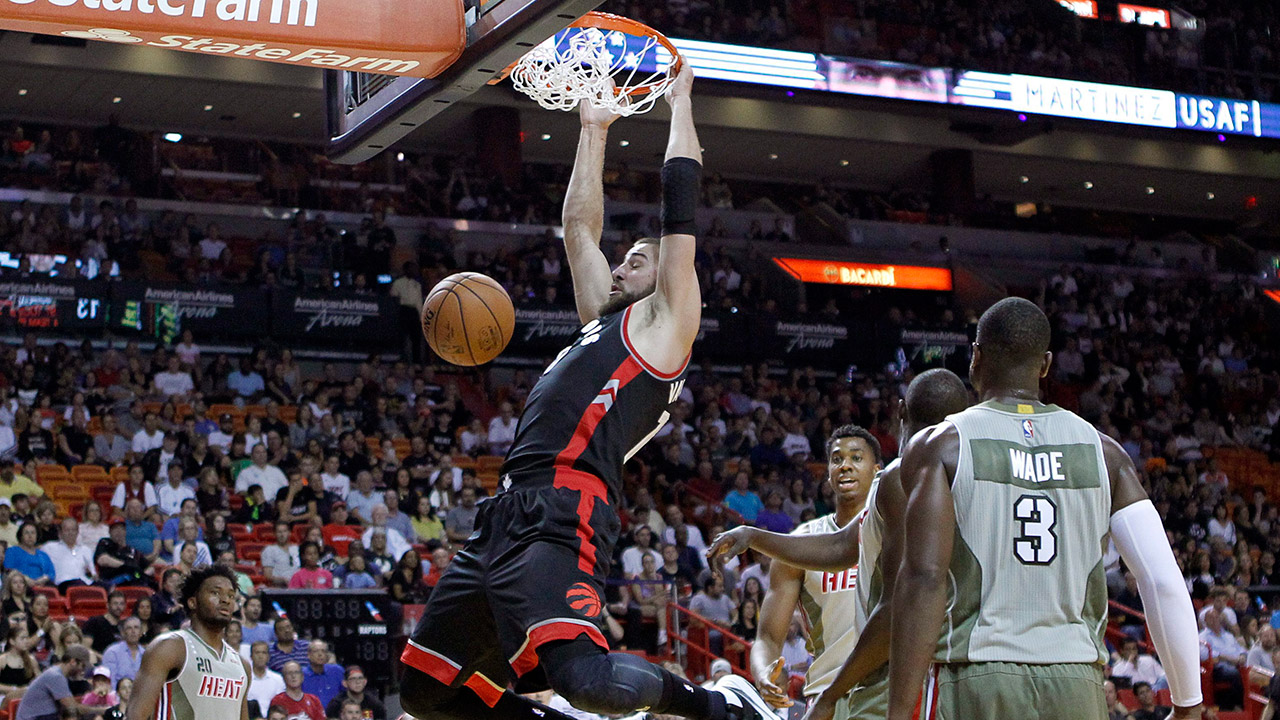 Toronto-Raptors;-Jonas-Valanciunas