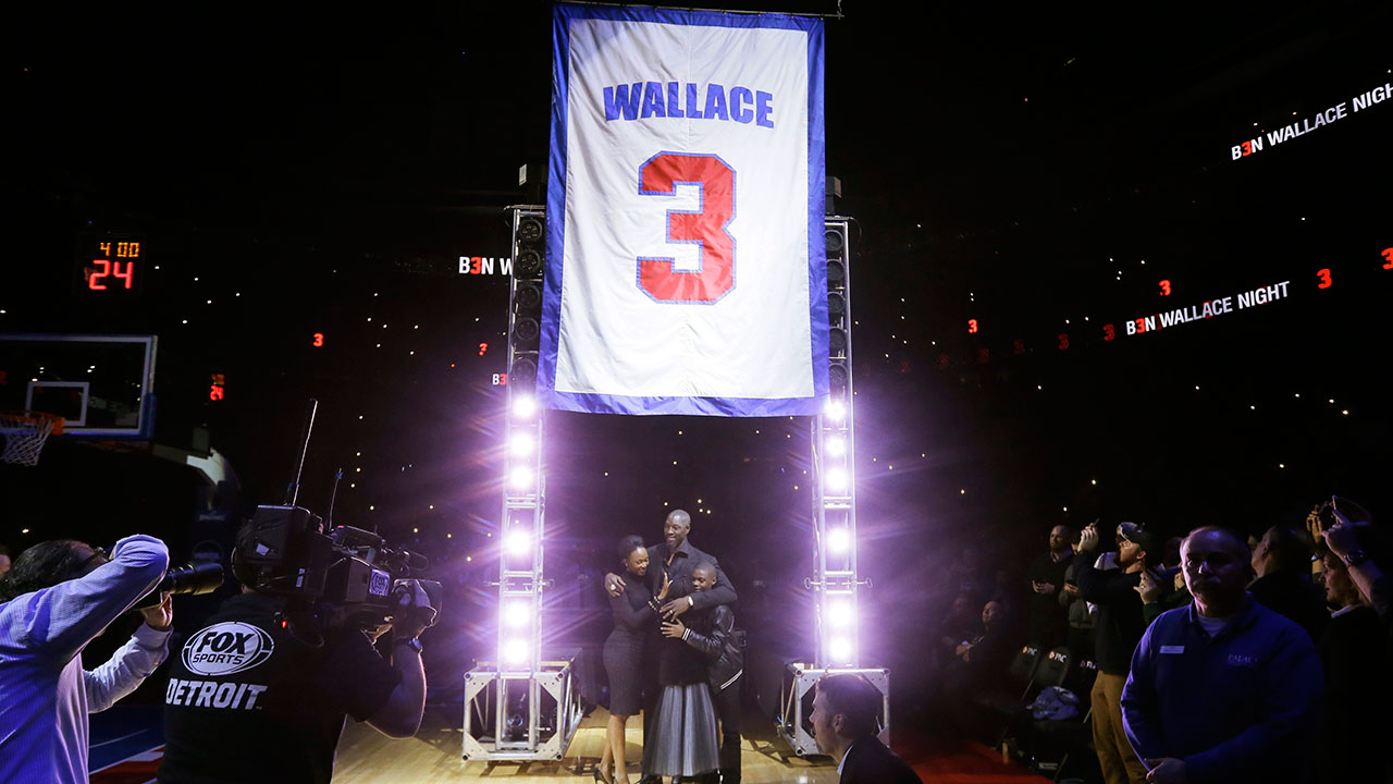 Chauncey Billups: Detroit Pistons retire jersey of former PG