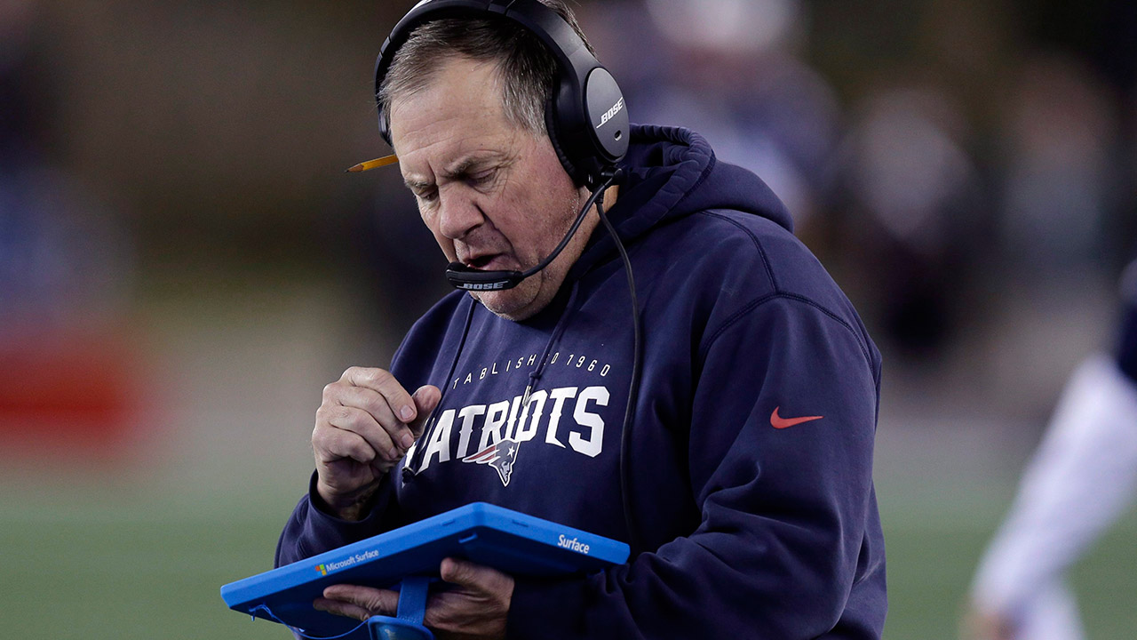 Bill-Belichick;-New-England-Patriots;-NFL;-Tablet
