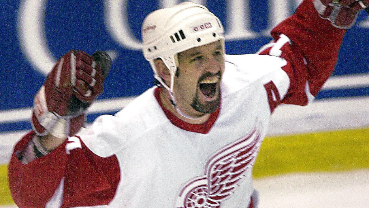 Detroit-Red-Wings-Brendan-Shanahan-celebrates-his-first-of-two-third-period-goals-in-game-5-of-the-Western-Conference-semifinals-in-Detroit,-Saturday,-May-11,-2002.-The-Red-Wings-beat-the-Blues-4-0-to-advance-to-the-Western-Conference-finals.-(AP-Photo/Paul-Sancya)