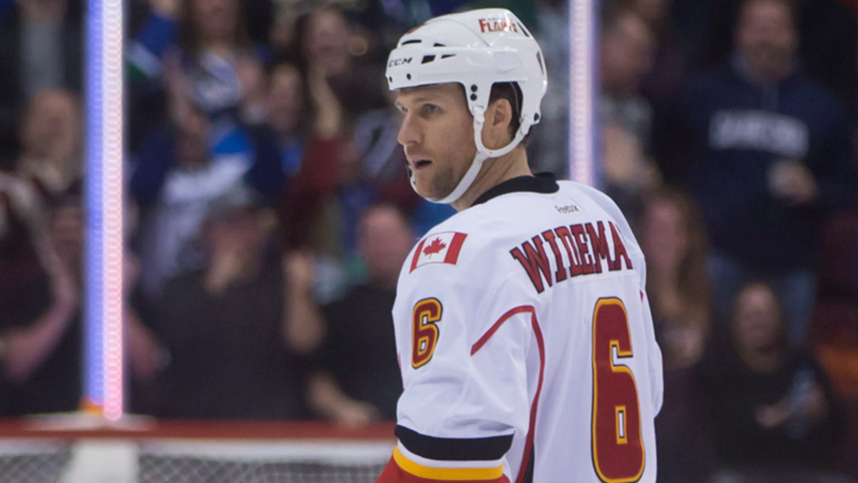 Capitals acquire Dennis Wideman from Florida for third round pick