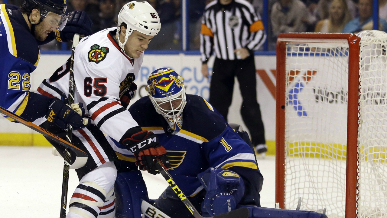 Blackhawks' Andrew Shaw apologizes for gay slur: 'My words were
