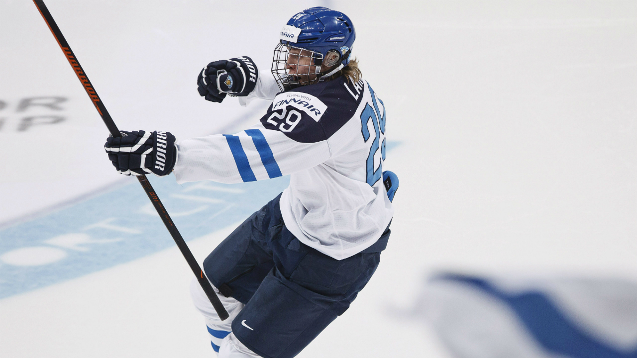 thumbnail image 2 of Winnipeg Jets Patrik Laine Named NHL's Second Star Of The Week 2 of 11