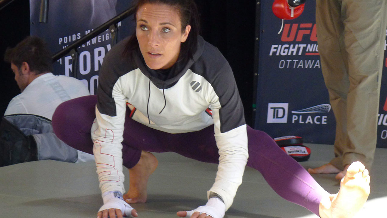 Valerie-Letourneau-UFC-Ottawa