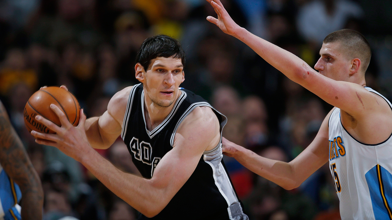 Newsmakers: Pistons sign Boban Marjanovic to $21 million, 3-year deal