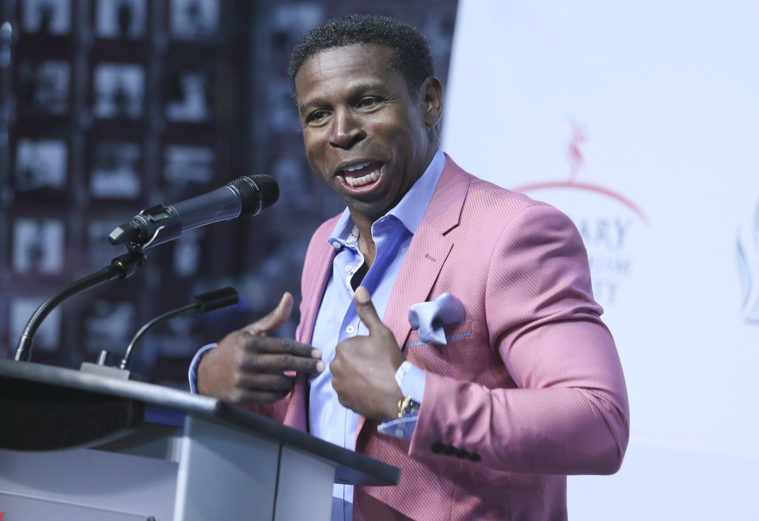 Women’s rugby team ‘most dominant’ Pinball Clemons has seen
