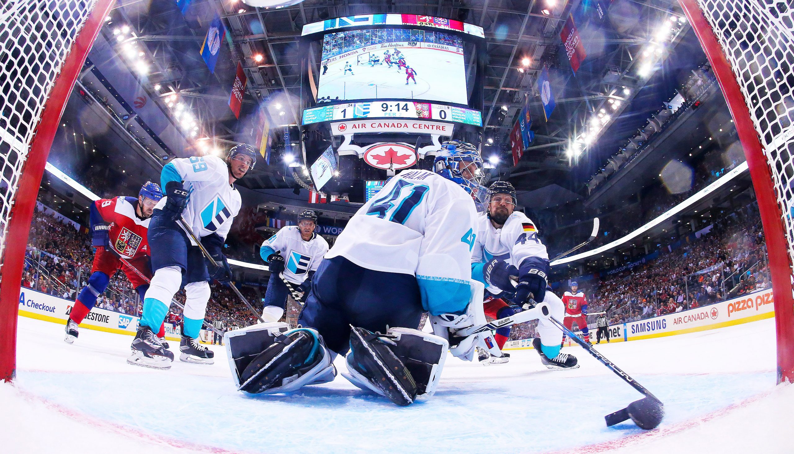 Dennis-Seidenberg;-World-Cup