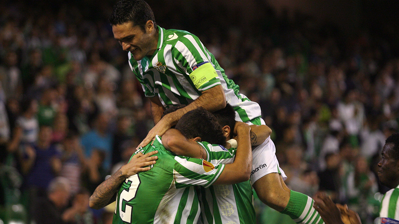 Real Betis salvages draw against 10-man Granada