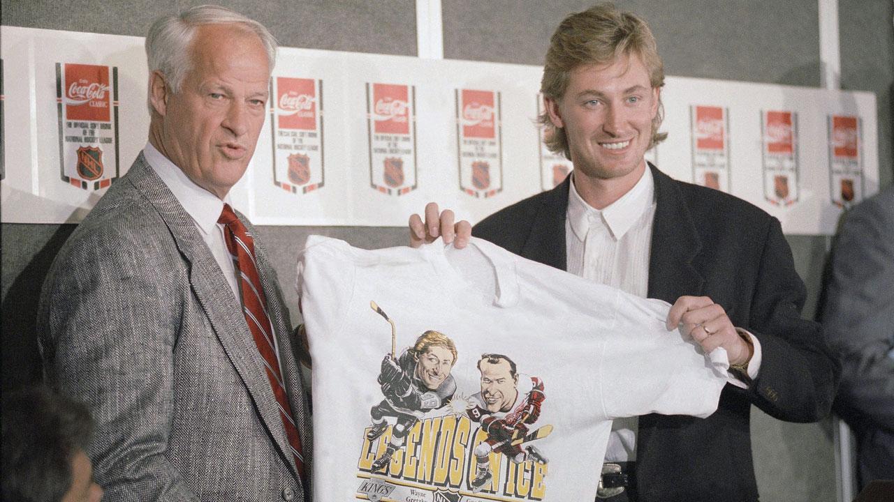 HISTORY - Gordie Howe and a young Wayne Gretzky in Brantford