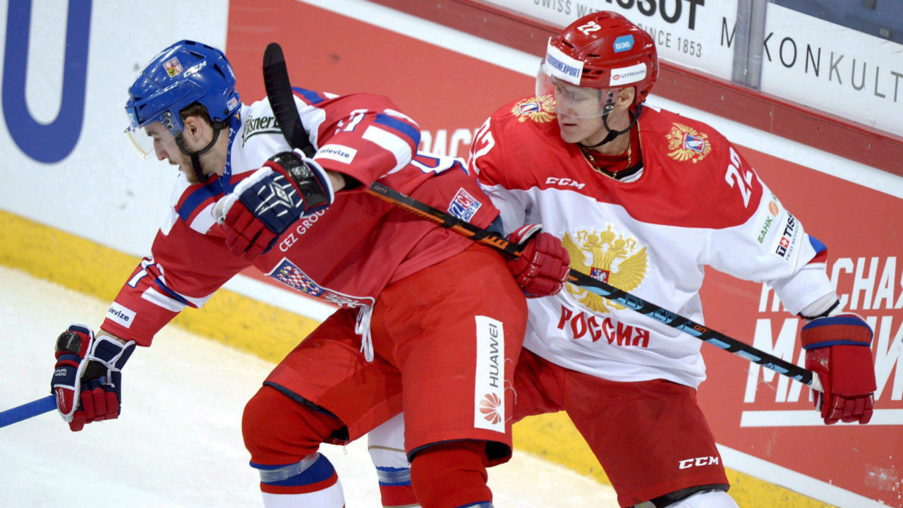 Russias KHL mulls cutting teams under financial pressure
