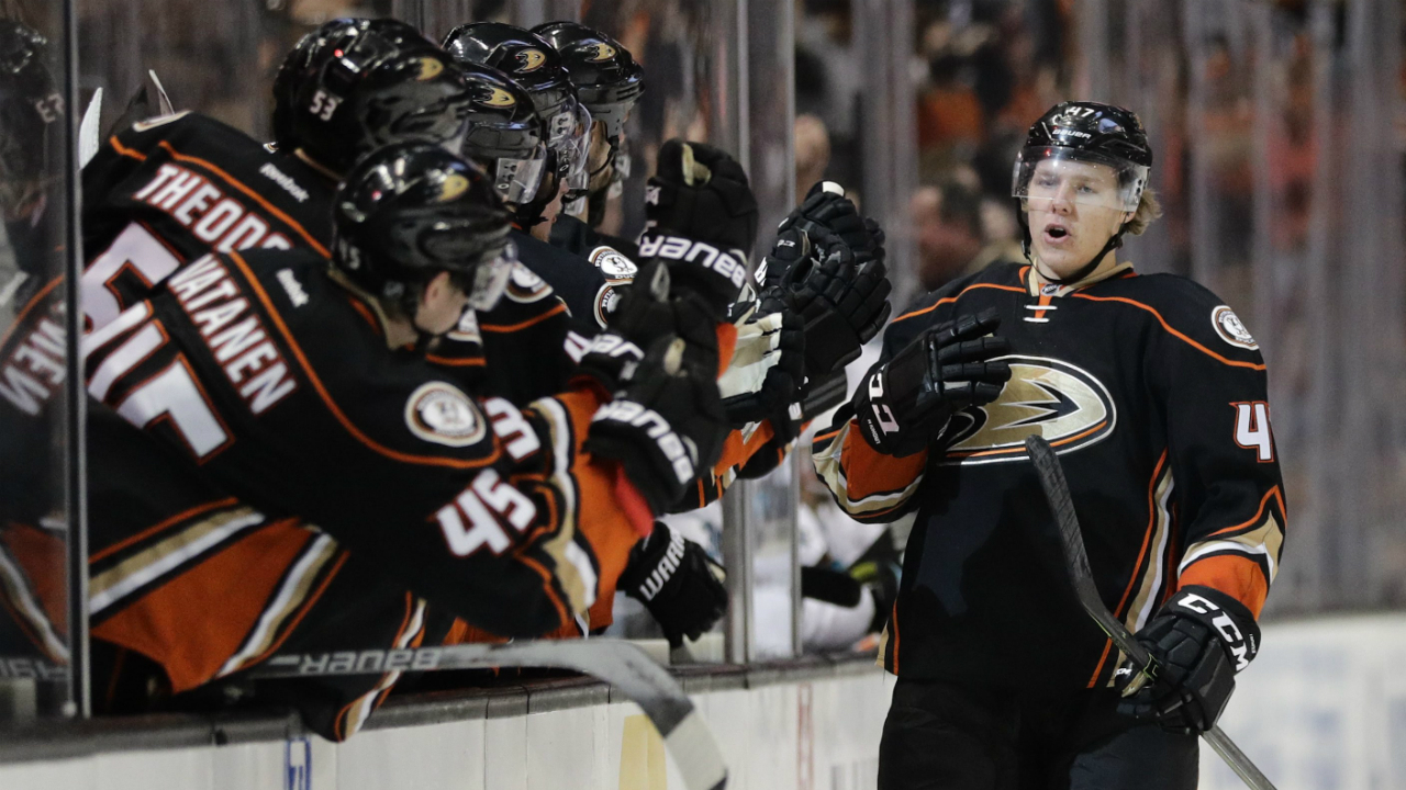 Anaheim-Ducks'-Hampus-Lindholm,-right,-of-Sweden-celebrates-his-goal-with-teammates-during-the-third-period-of-an-NHL-hockey-game-against-the-San-Jose-Sharks-Friday,-Dec.-9,-2016,-in-Anaheim,-Calif.-The-Ducks-won-3-2.-(Jae-C.-Hong/AP)