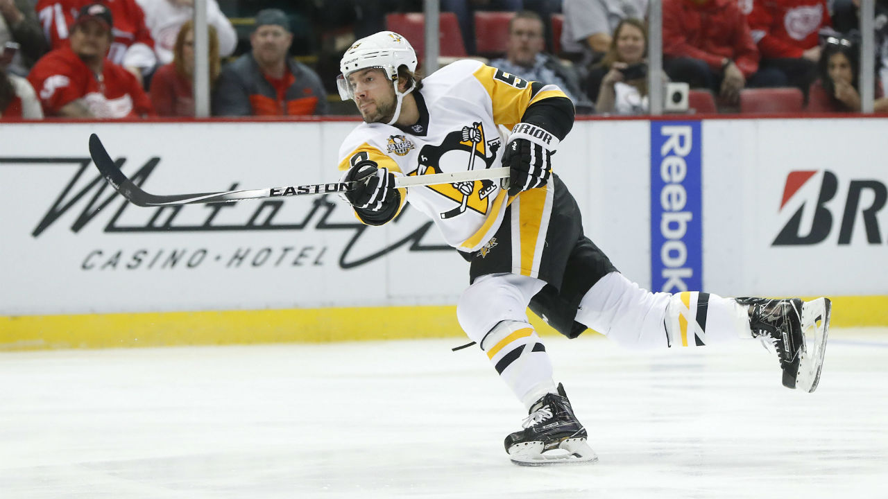 Pittsburgh-Penguins-defenceman-Kris-Letang.-(Paul-Sancya/AP)