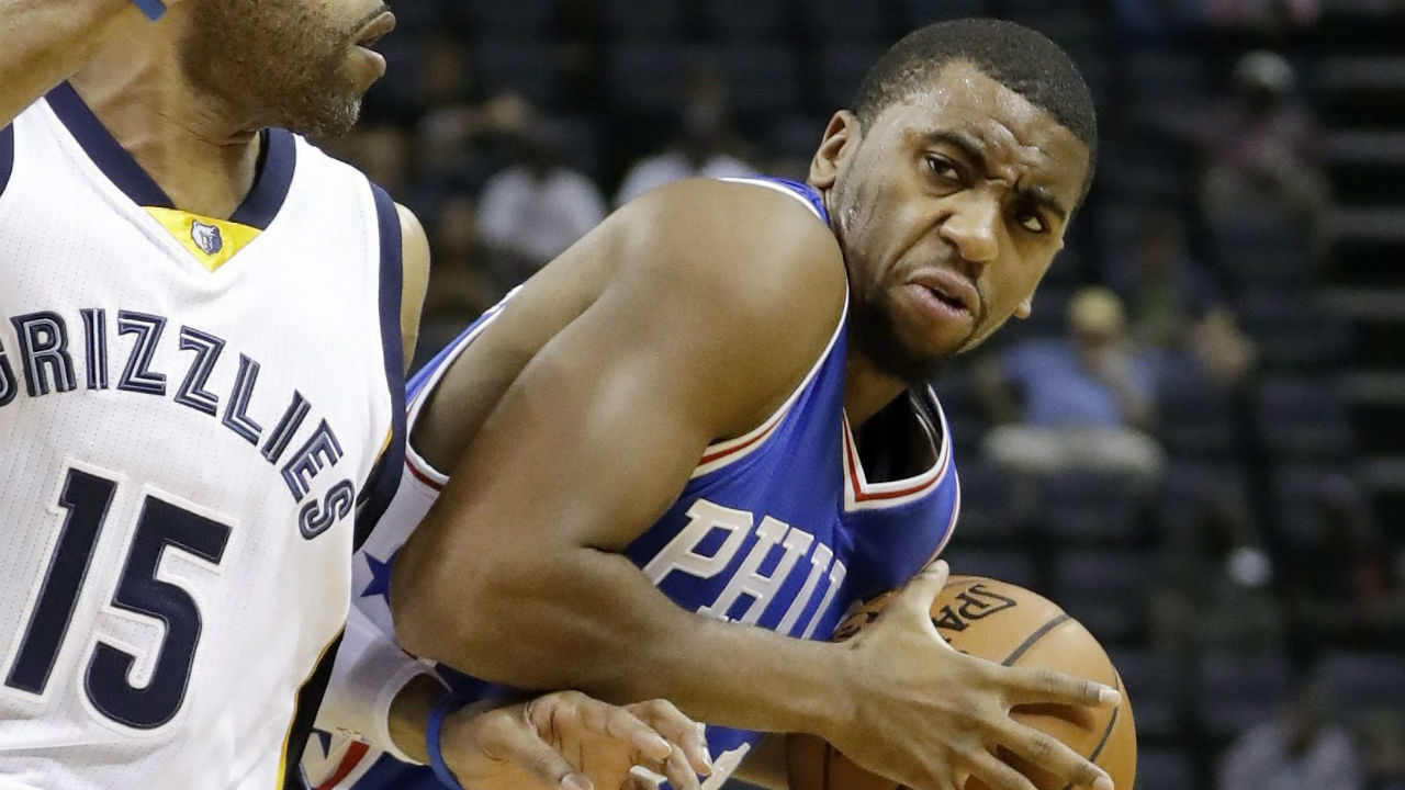 The-New-Orleans-Pelicans-have-signed-Hollis-Thompson-to-a-10-day-contract.-(Mark-Humphrey/AP)