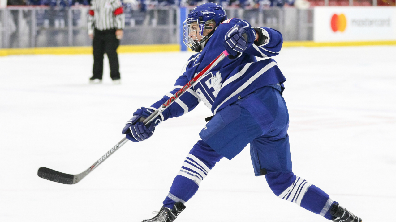 Renata-Fast-of-the-Toronto-Furies.-(Chris-Tanouye/CWHL)